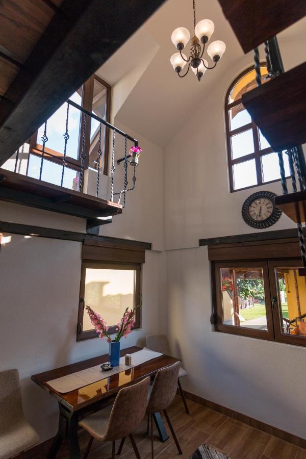 Brick Apartment バイナ・バシュタ エクステリア 写真