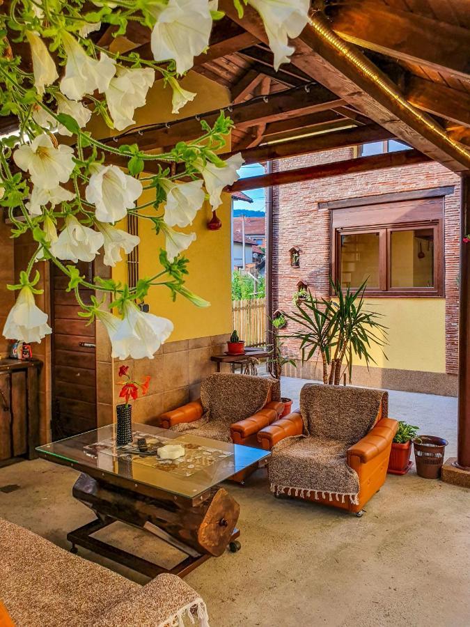 Brick Apartment バイナ・バシュタ エクステリア 写真